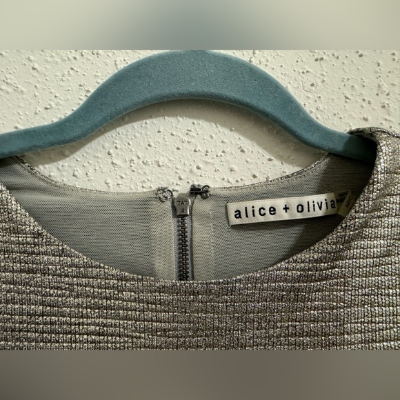 Alice + Olivia Delora Metallic Mini Dress Size 2 - Picture 4 of 8